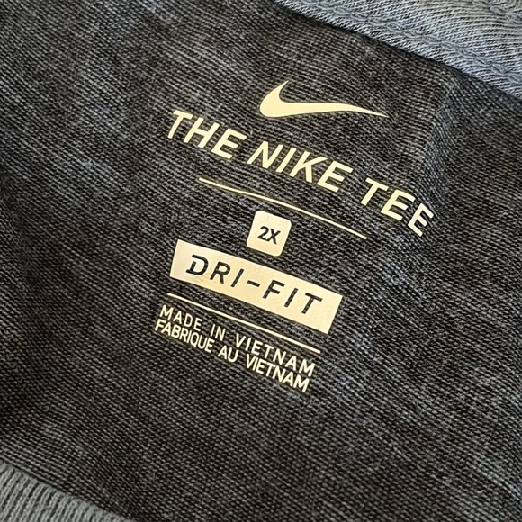 Nike | New Women's Nike Swoosh T-shirt jersey blue - Picture 5 of 11